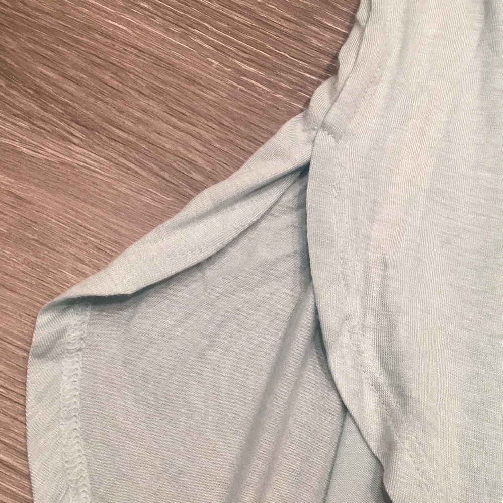 NWT Mudd Curved Hem Tank 🖤 - Picture 4 of 7